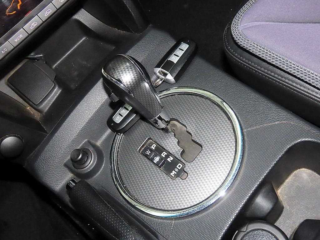 Ssangyong Korando - Vista 12