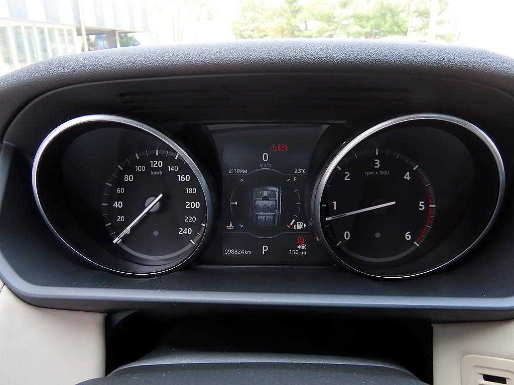 Land Rover Discovery - Vista 9