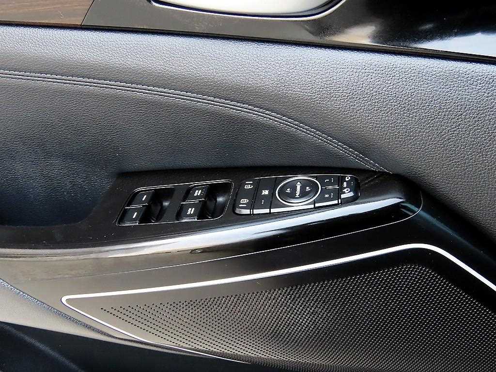 KIA K7 - Vista 11