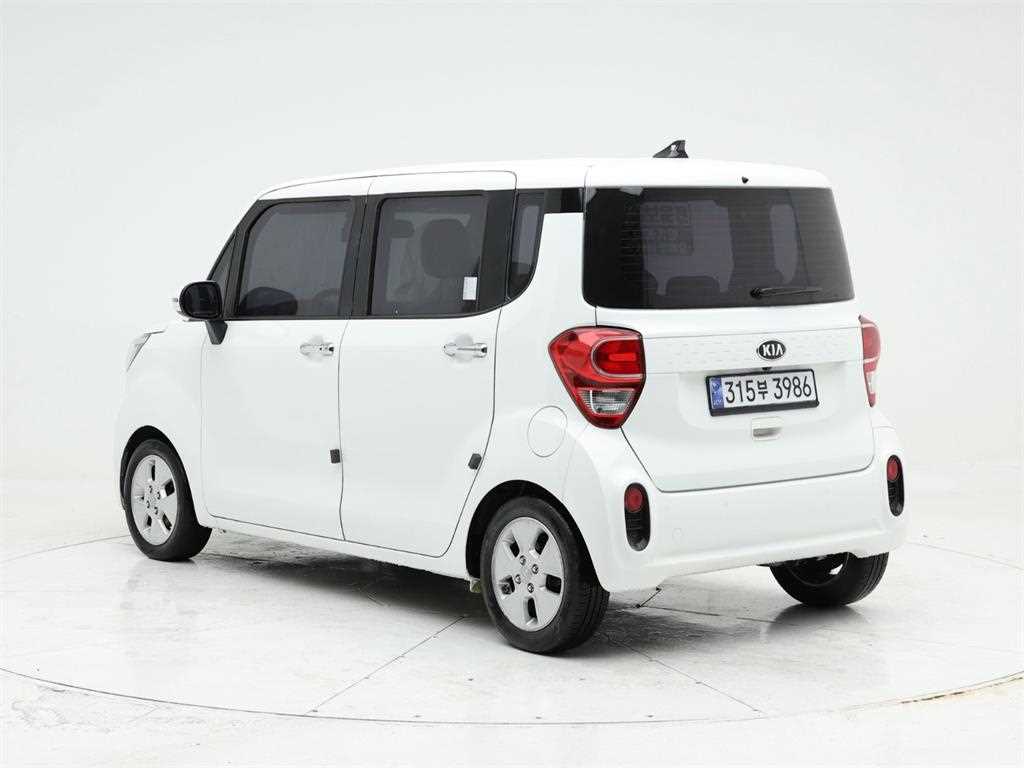 KIA Ray - Vista 4