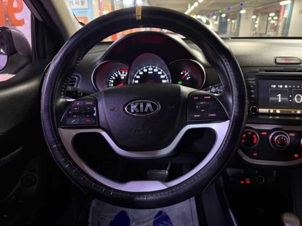 KIA Morning - Vista 9
