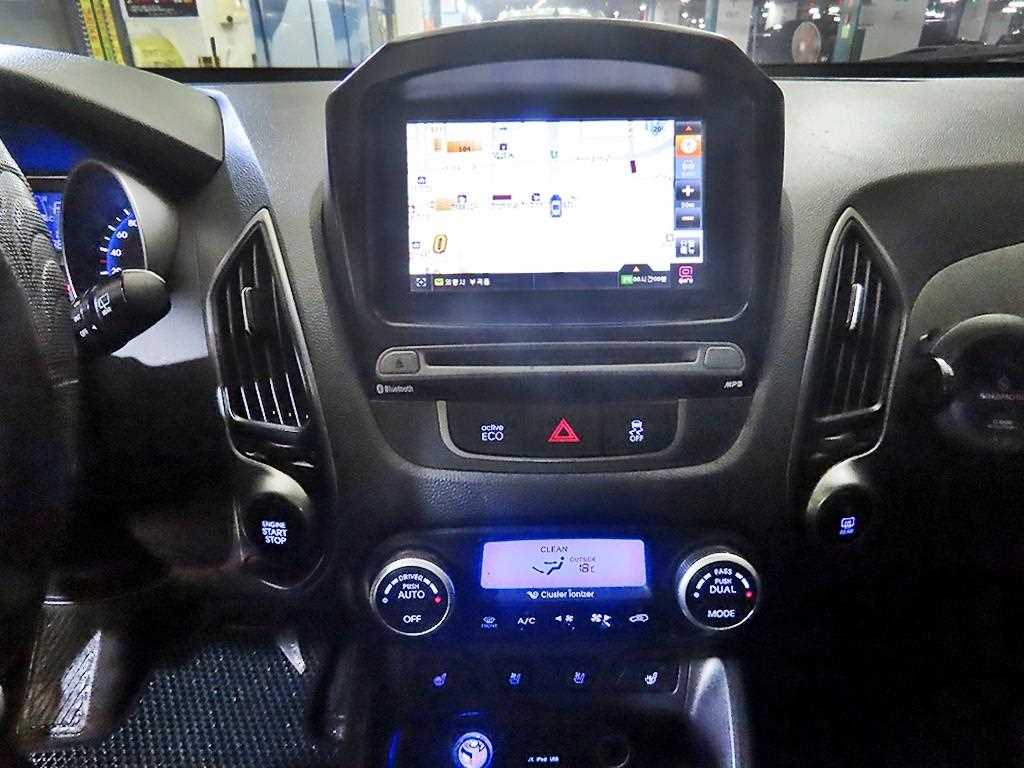 HYUNDAI Tucson - Vista 11