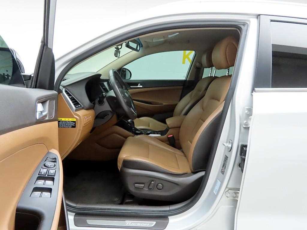 HYUNDAI Tucson - Vista 12