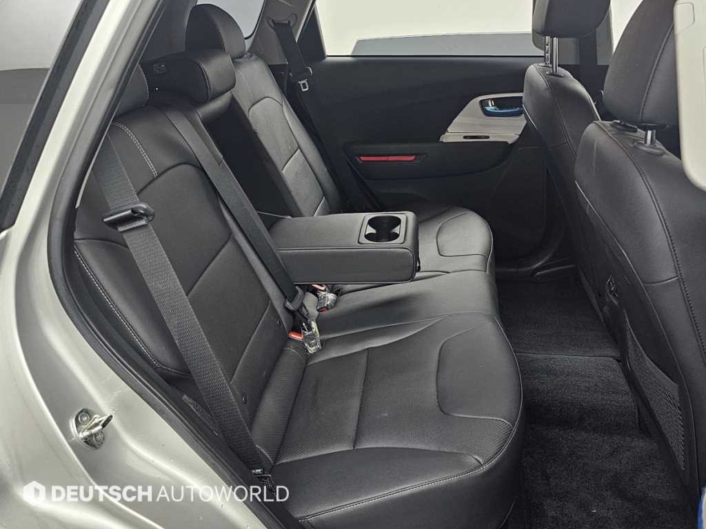 KIA Niro - Vista 12