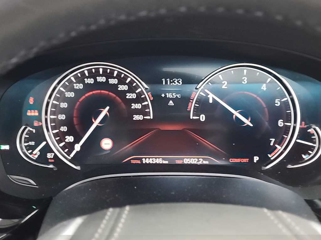 BMW 5 Series - Vista 6
