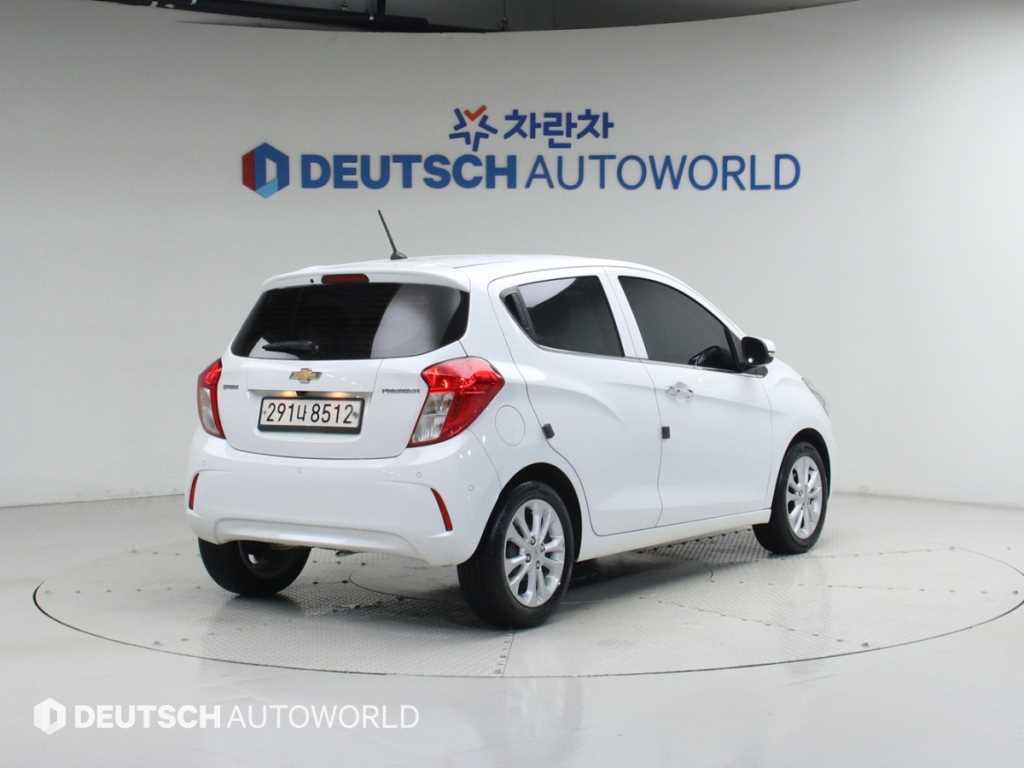 Chevrolet Spark - Vista 2