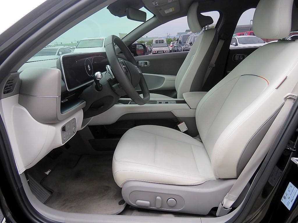 HYUNDAI Ioniq 6 - Vista 7