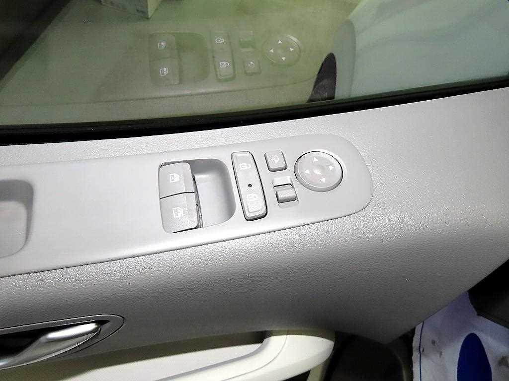 HYUNDAI Staria - Vista 12