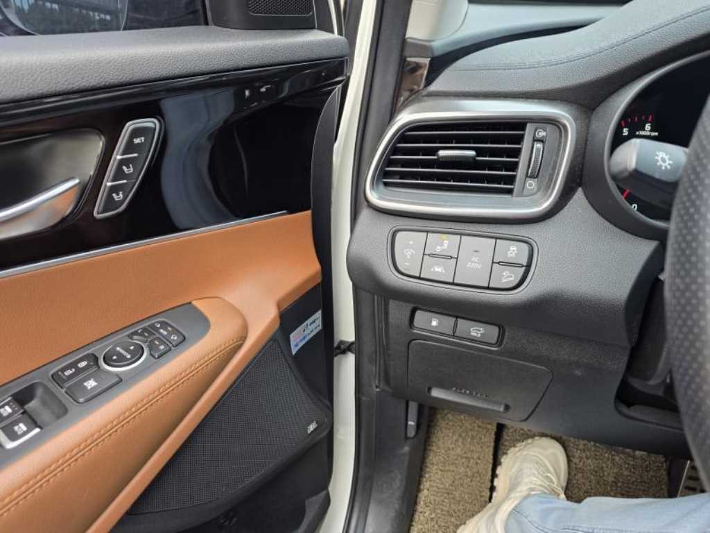 KIA Sorento - Vista 10