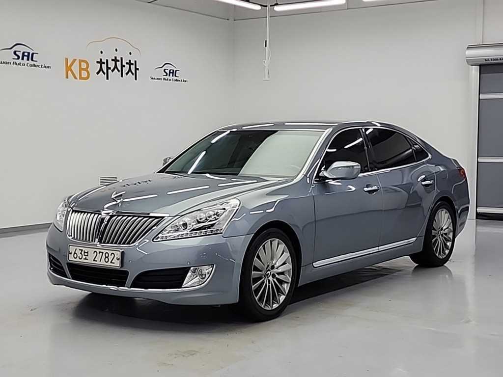 HYUNDAI Equus - Vista 2