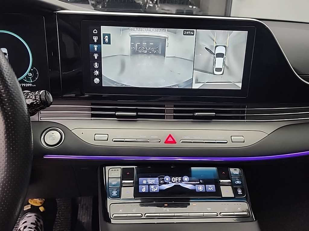 HYUNDAI Grandeur - Vista 10