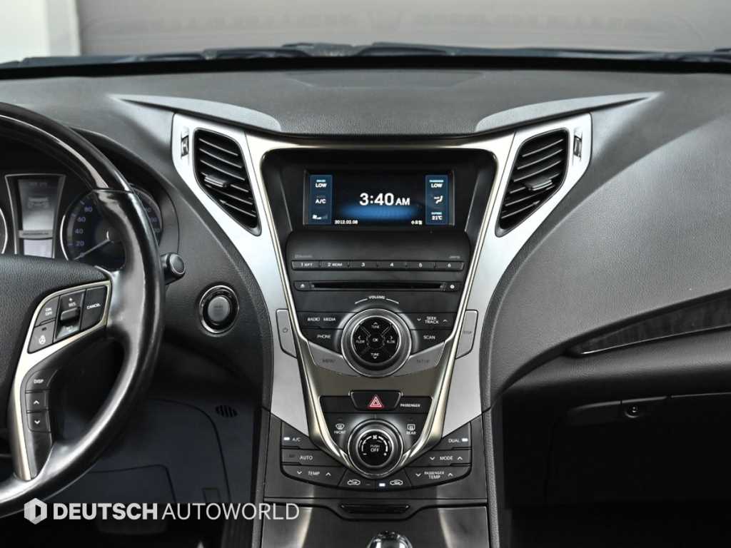 HYUNDAI Grandeur 2013 Negro - Importación desde Corea - HF Imports Iquique - Foto 14