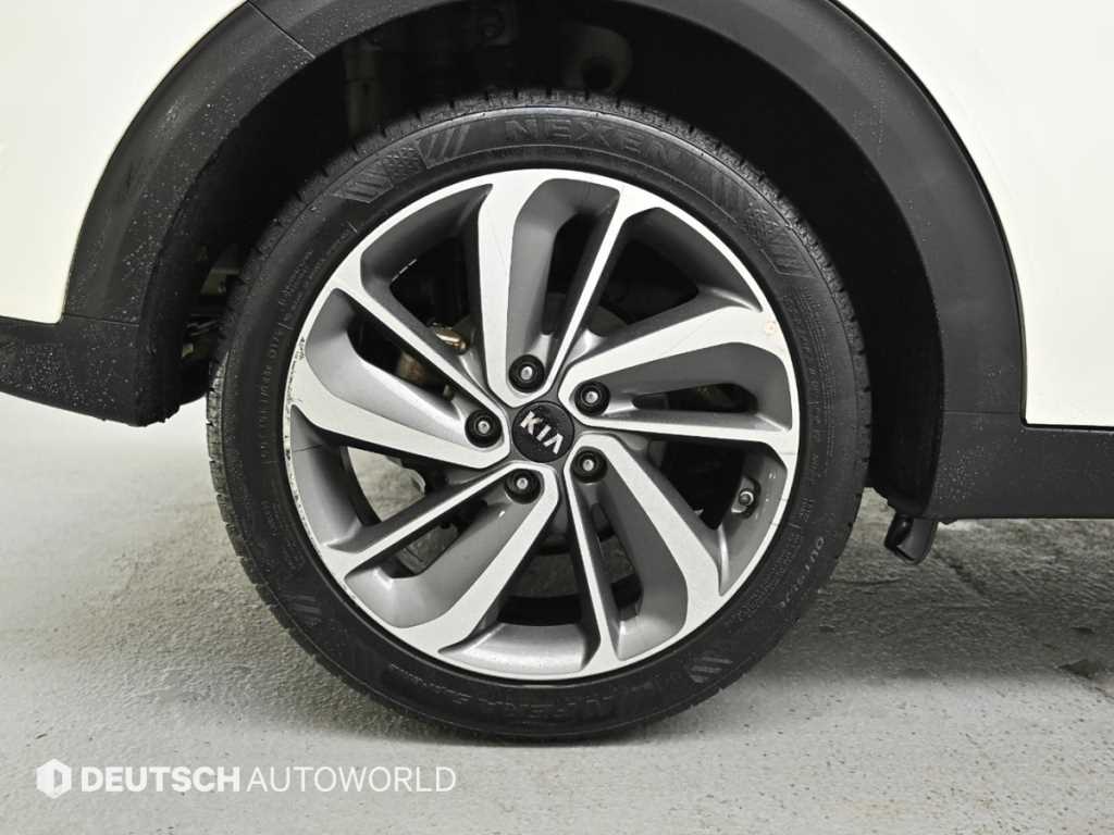 KIA Niro - Vista 6