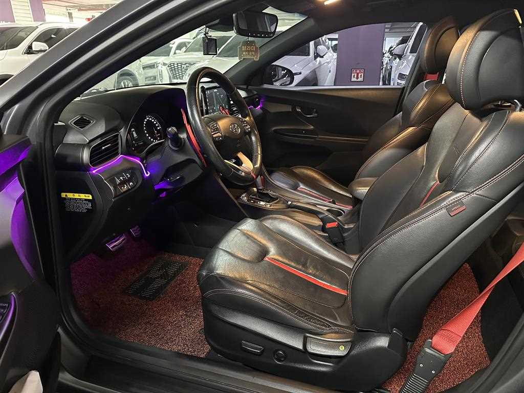 HYUNDAI Veloster 2018 Gris - Importación desde Corea - HF Imports Iquique - Foto 15