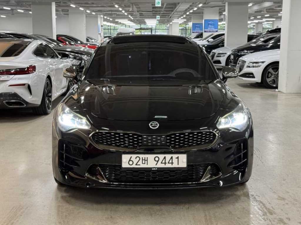 KIA Stinger - Vista 3