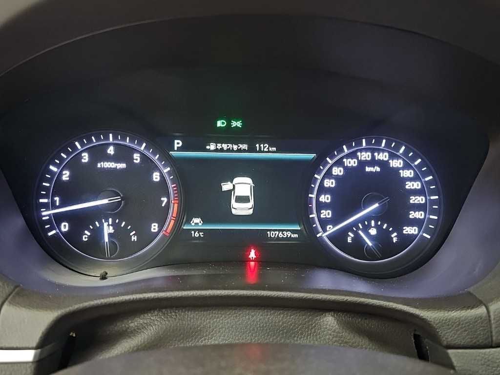 Genesis G80 - Vista 6