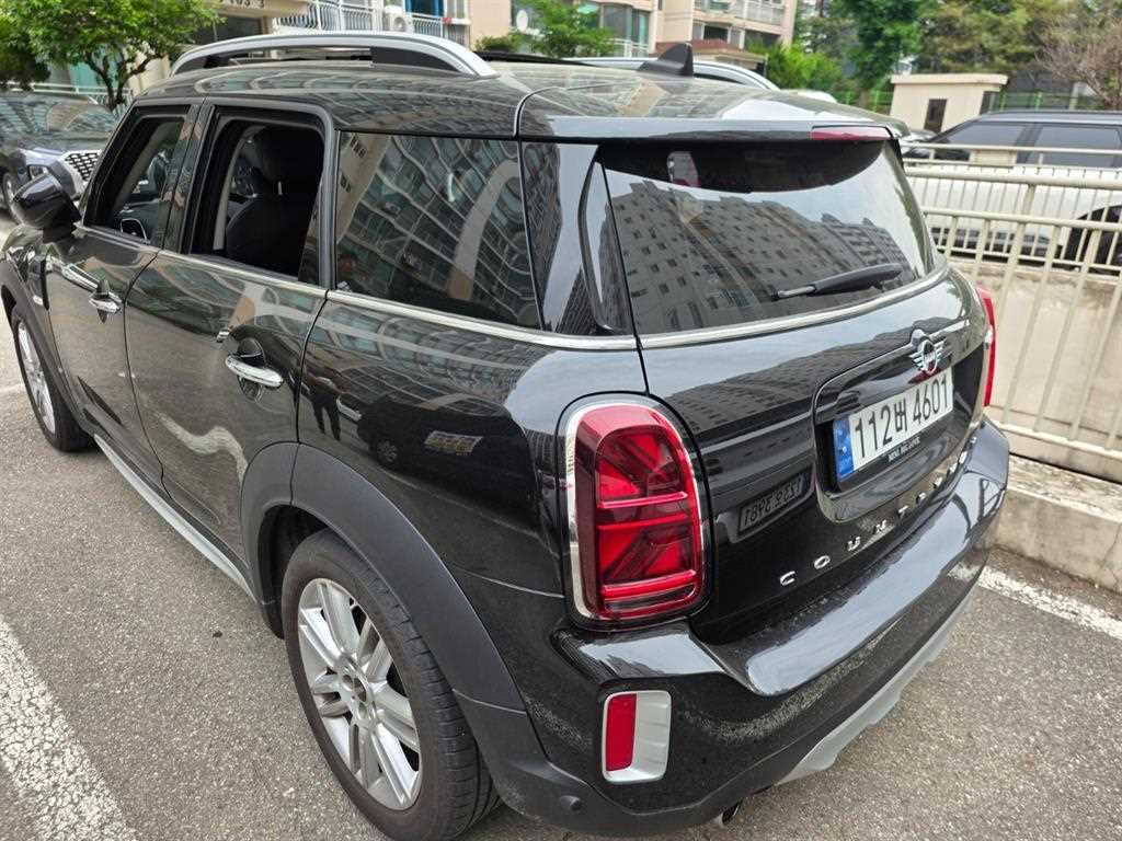 Mini Countryman - Vista 5