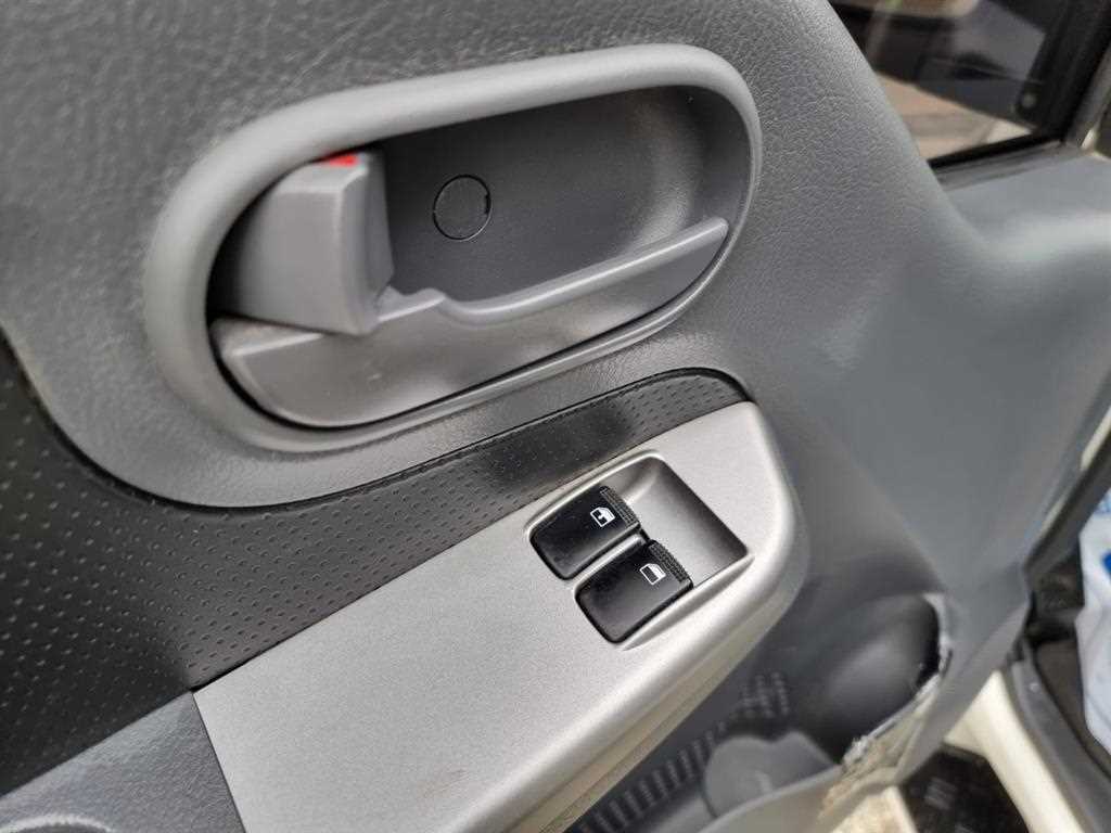 Small Truck Normal Box(High Deck) 2023 Blanco - Importación desde Corea - HF Imports Iquique - Foto 17