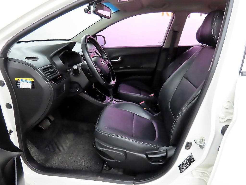 KIA Morning - Vista 5