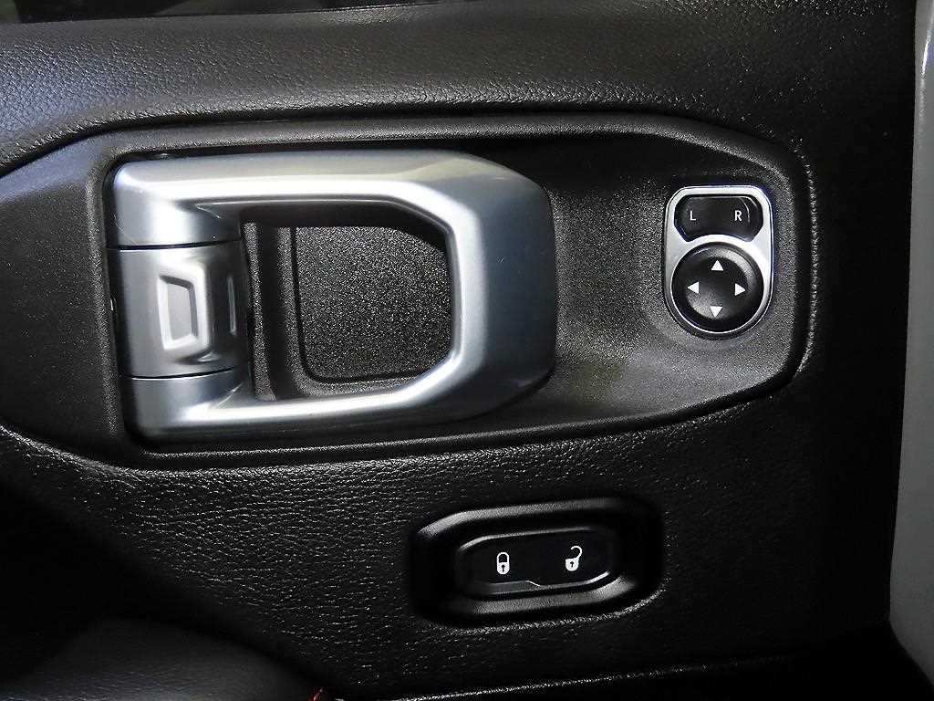 Jeep Wrangler 2022 Gris - Importación desde Corea - HF Imports Iquique - Foto 13