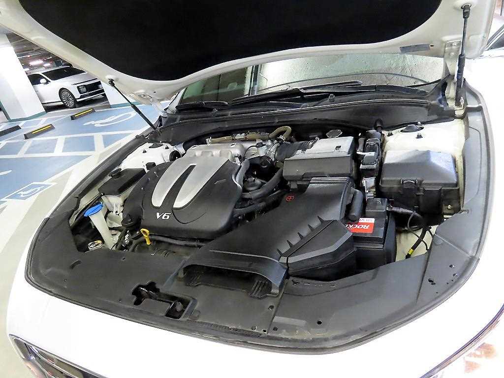 HYUNDAI Grandeur 2017 Blanco - Importación desde Corea - HF Imports Iquique - Foto 17