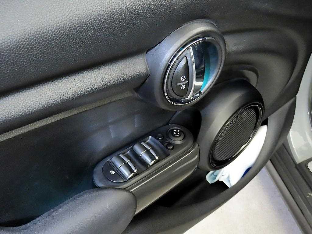 Mini Cooper - Vista 12