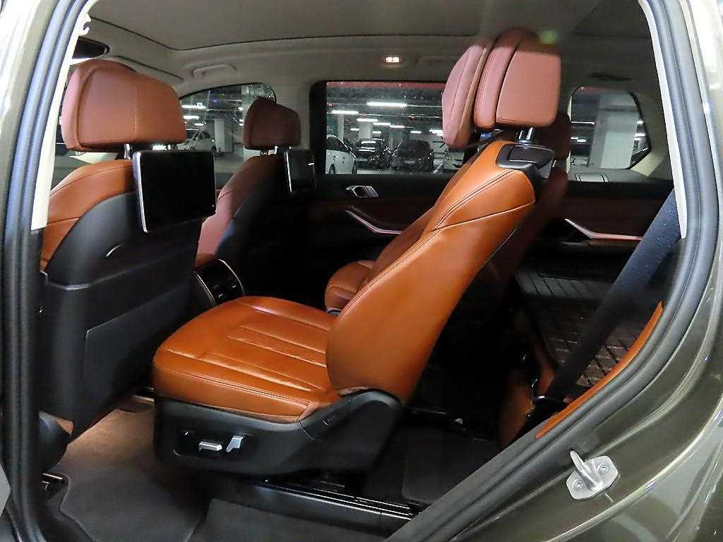 BMW X7 - Vista 7