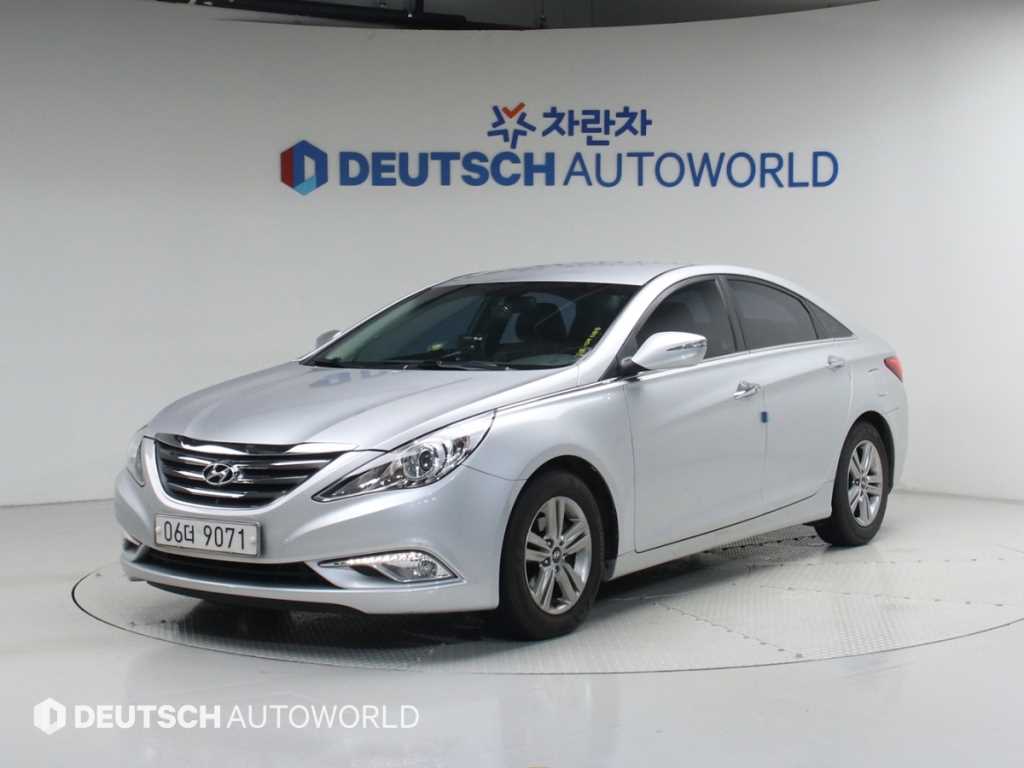 HYUNDAI Sonata 2013 Plateado - Importación desde Corea - HF Imports Iquique - Foto 1