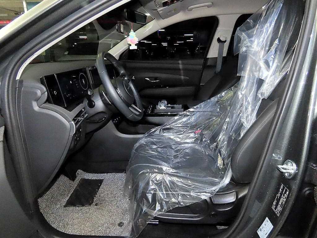 HYUNDAI Tucson - Vista 6