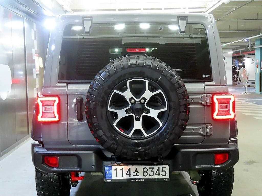 Jeep Wrangler - Vista 5