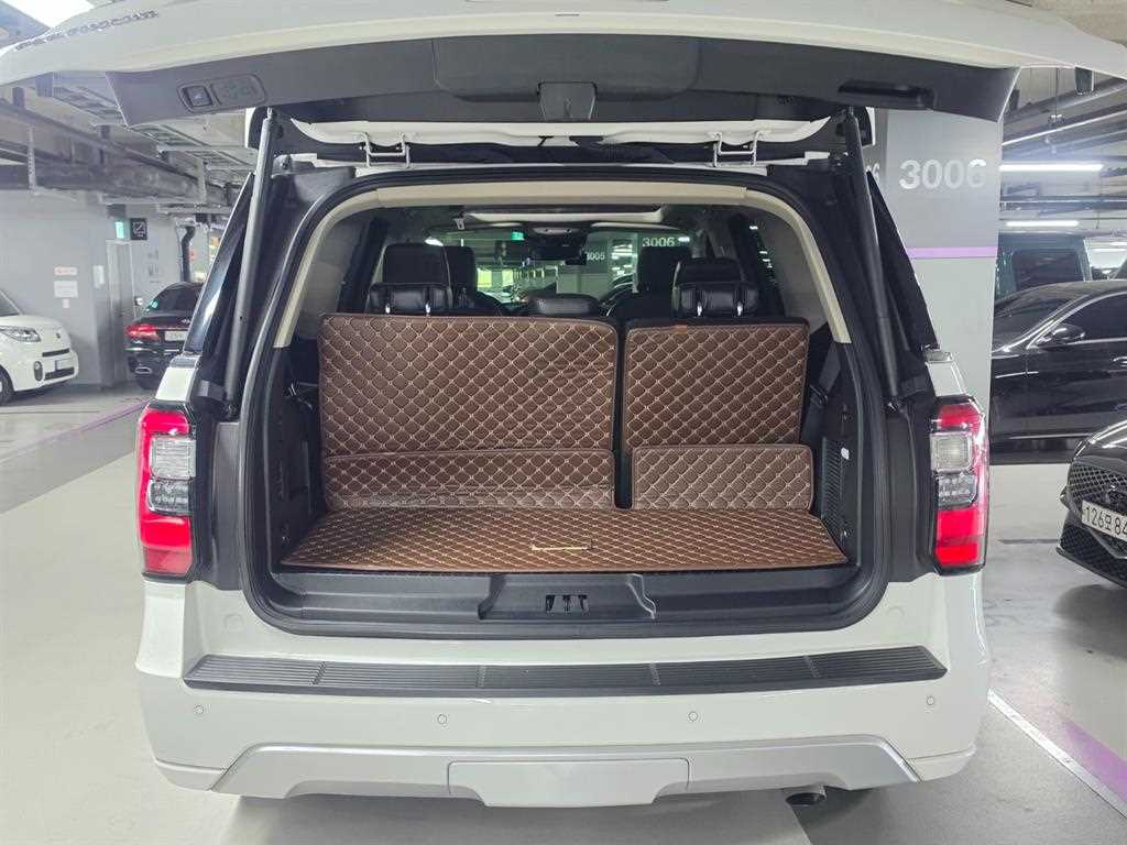 Ford Expedition 2021 Blanco - Importación desde Corea - HF Imports Iquique - Foto 18