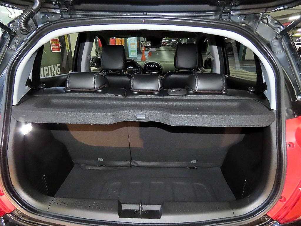 Chevrolet Spark 2019 Negro - Importación desde Corea - HF Imports Iquique - Foto 17