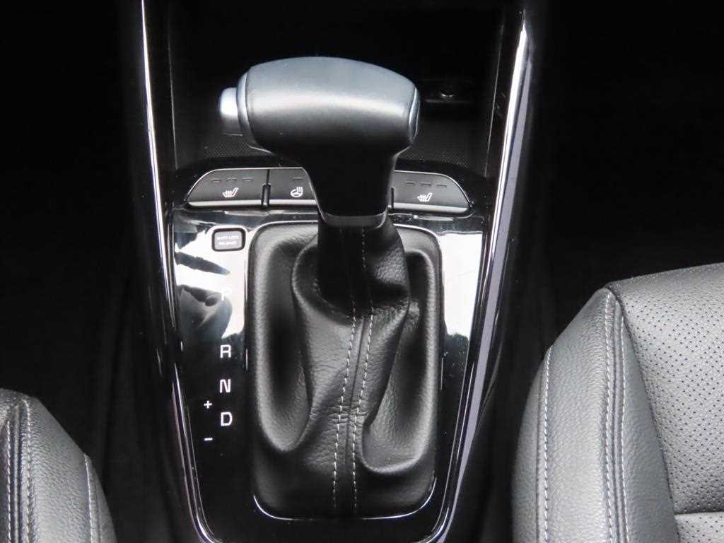 KIA Stonic - Vista 11