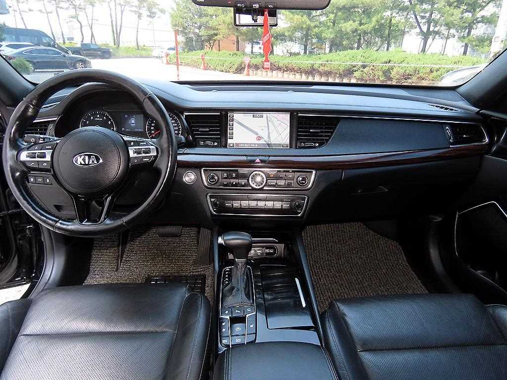 KIA K7 - Vista 7
