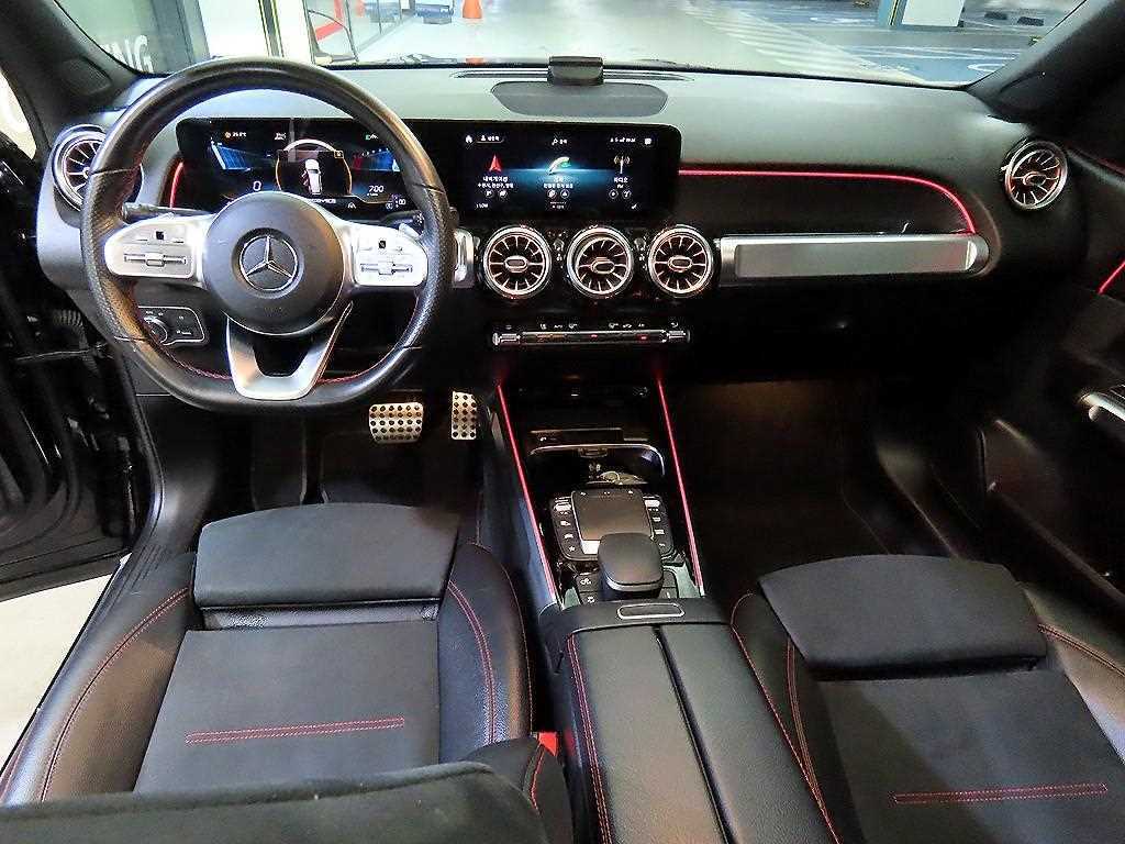 Mercedes Benz GLB Class - Vista 10