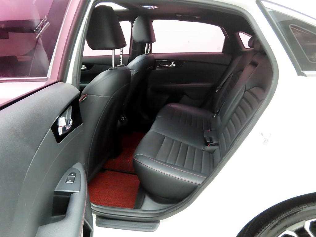 KIA K3 2019 Blanco - Importación desde Corea - HF Imports Iquique - Foto 14
