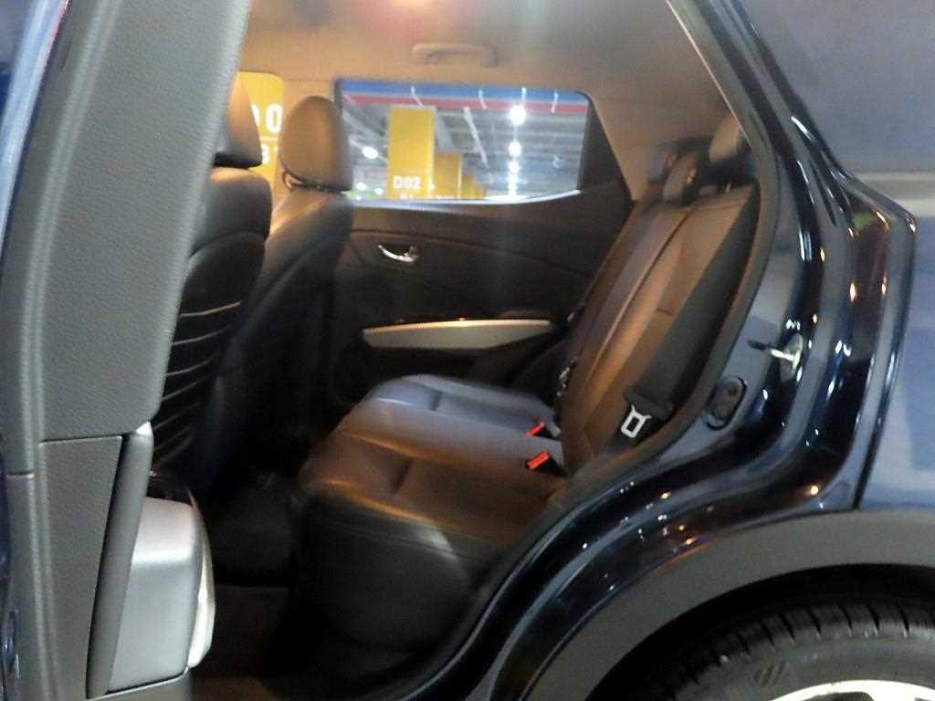 Ssangyong Tivoli 2016 Azul - Importación desde Corea - HF Imports Iquique - Foto 13