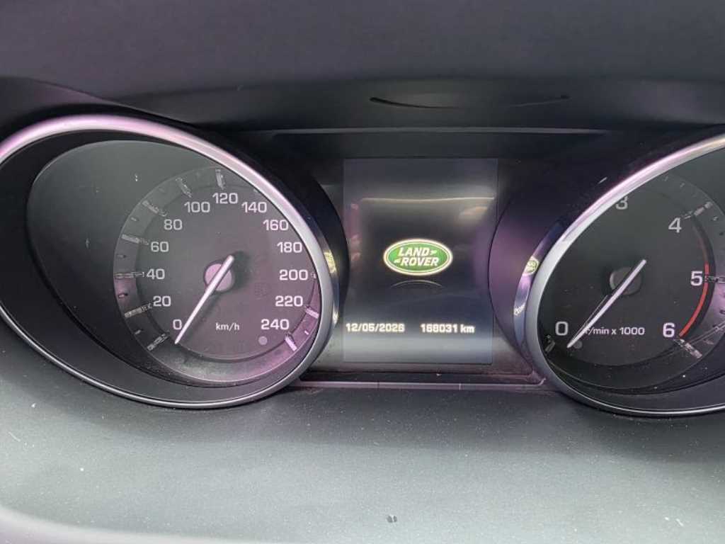 Land Rover Discovery Sports - Vista 11