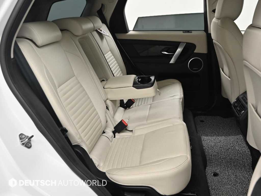Land Rover Discovery Sports - Vista 12