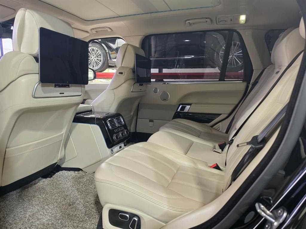 Land Rover Range Rover - Vista 6