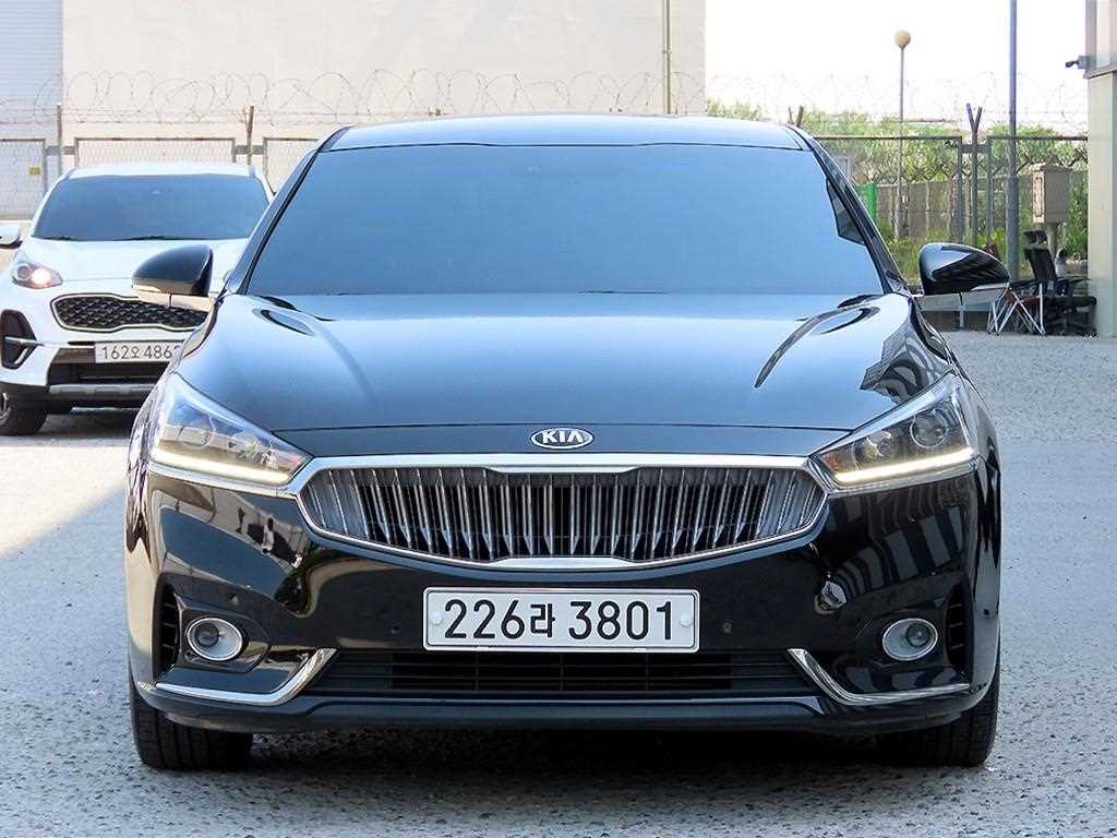 KIA K7 2018 Negro - Importación desde Corea - HF Imports Iquique - Foto 1