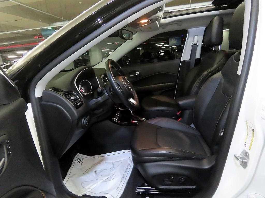 Jeep Compass - Vista 6