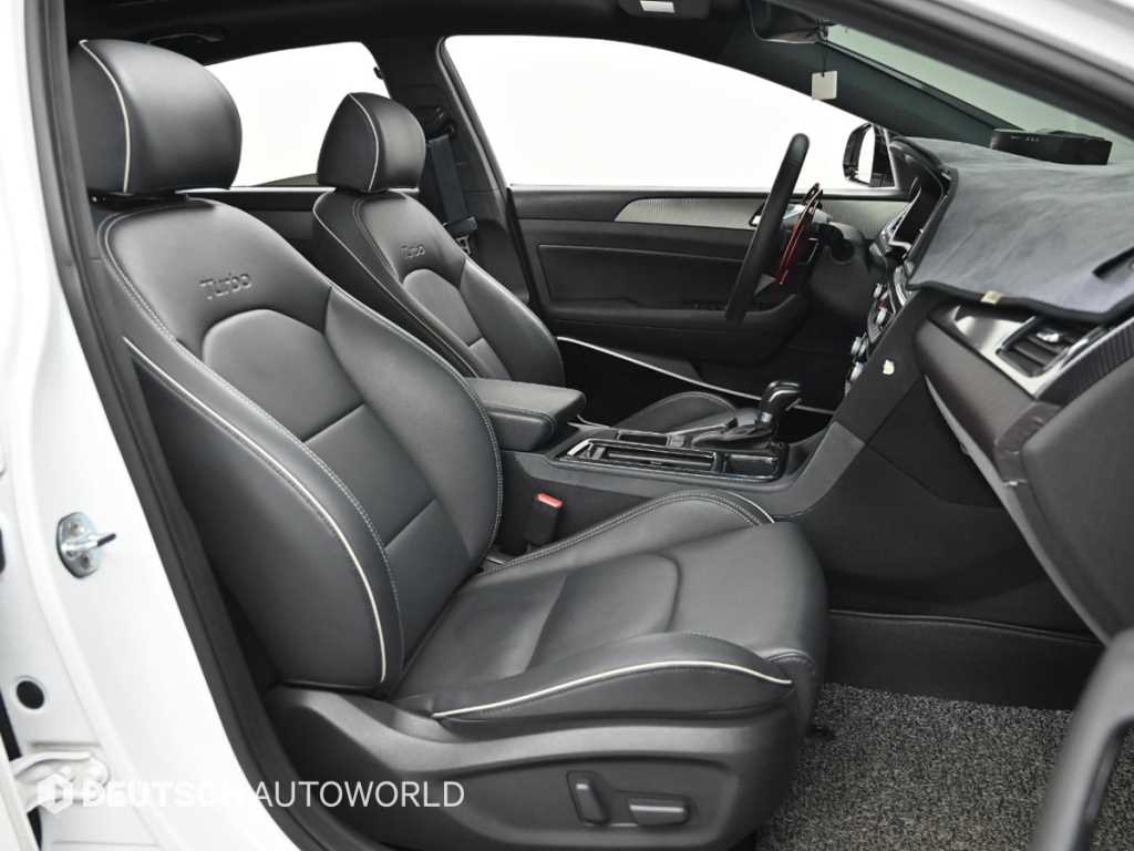 HYUNDAI Sonata - Vista 10