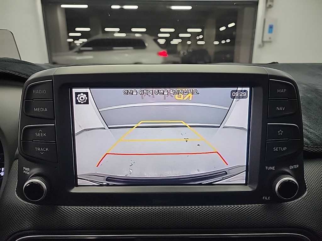 HYUNDAI Kona 2018 Negro - Importación desde Corea - HF Imports Iquique - Foto 15