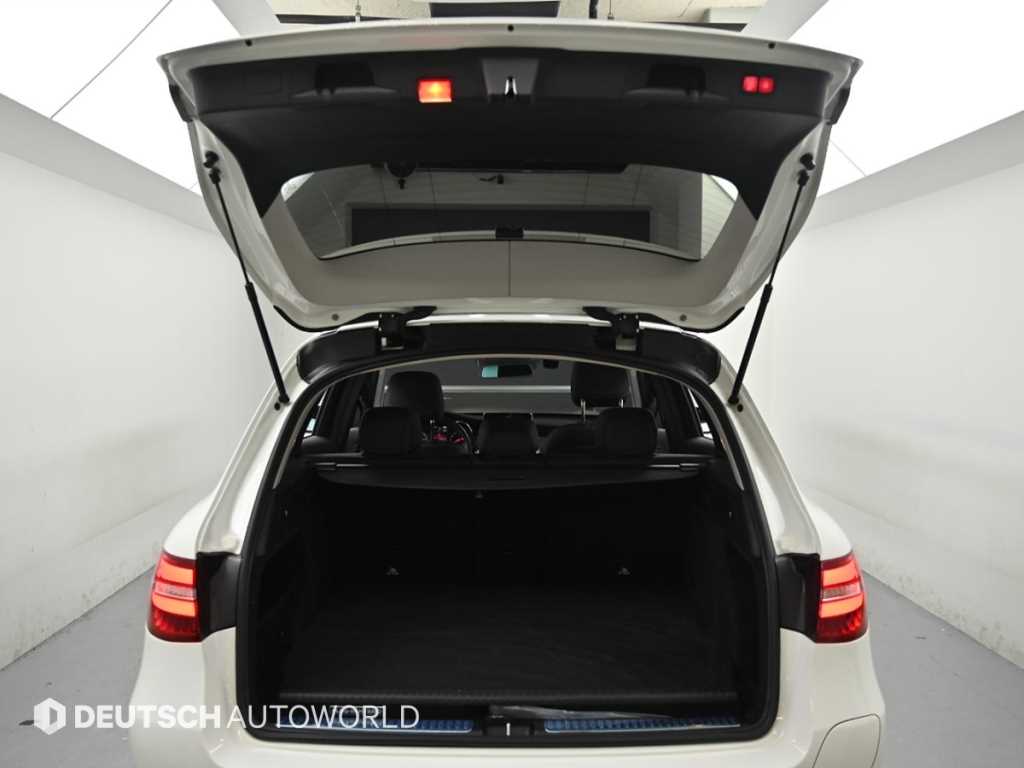 Mercedes Benz GLC Class 2018 Blanco - Importación desde Corea - HF Imports Iquique - Foto 19