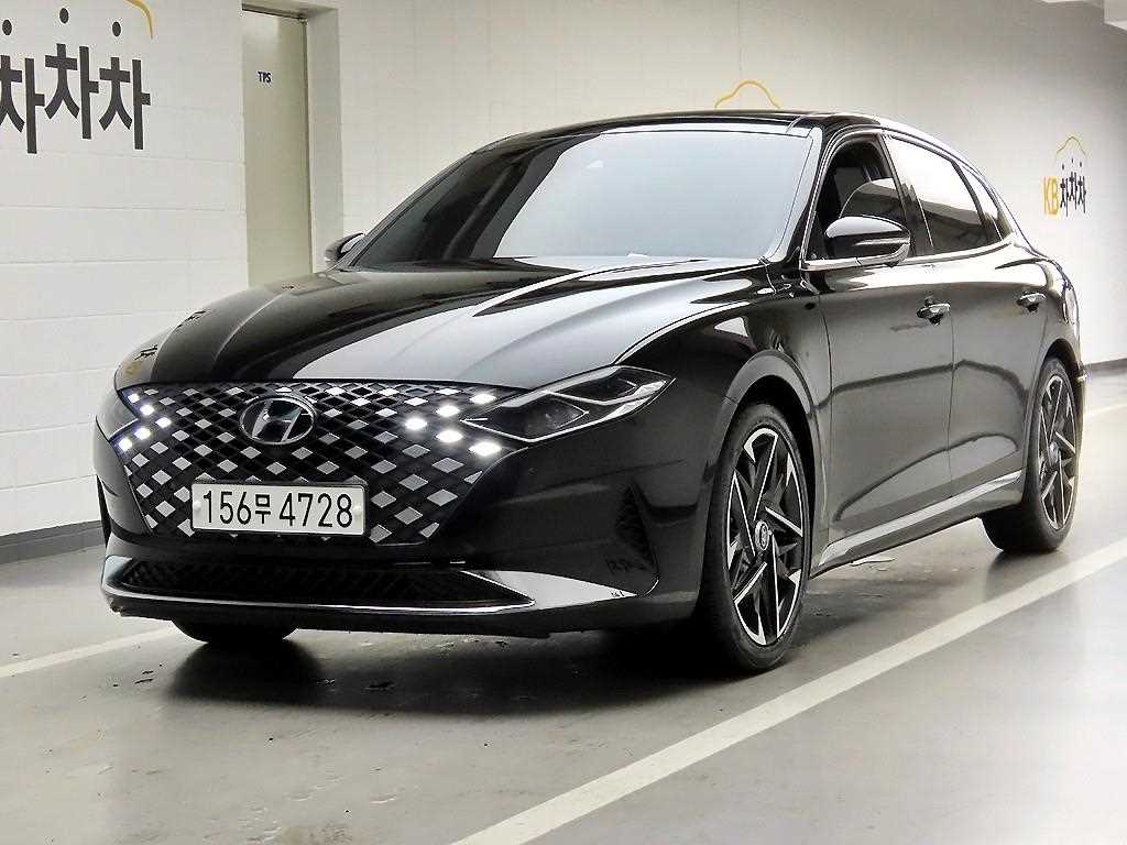 HYUNDAI Grandeur - Vista 2