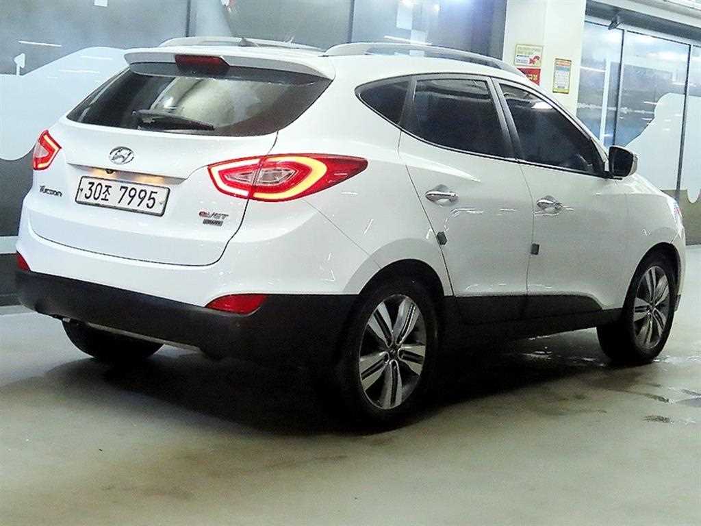 HYUNDAI Tucson - Vista 4