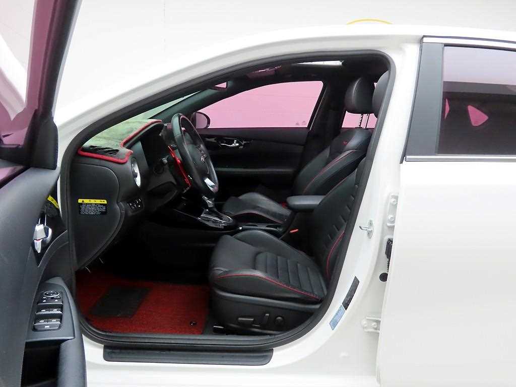 KIA K3 2019 Blanco - Importación desde Corea - HF Imports Iquique - Foto 13