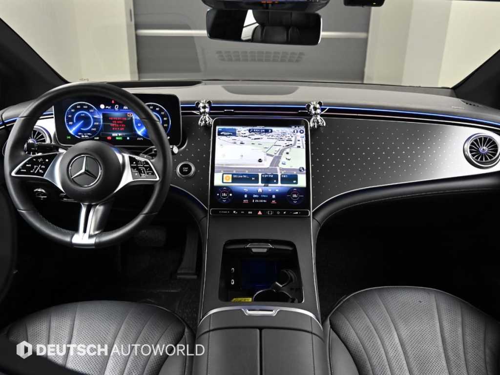 Mercedes Benz EQE - Vista 7