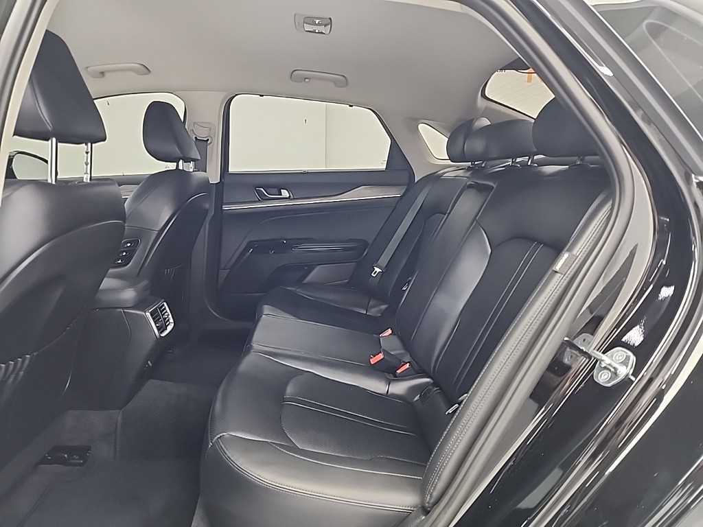 KIA K5 - Vista 12